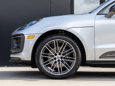 2026 Porsche Macan Macan T