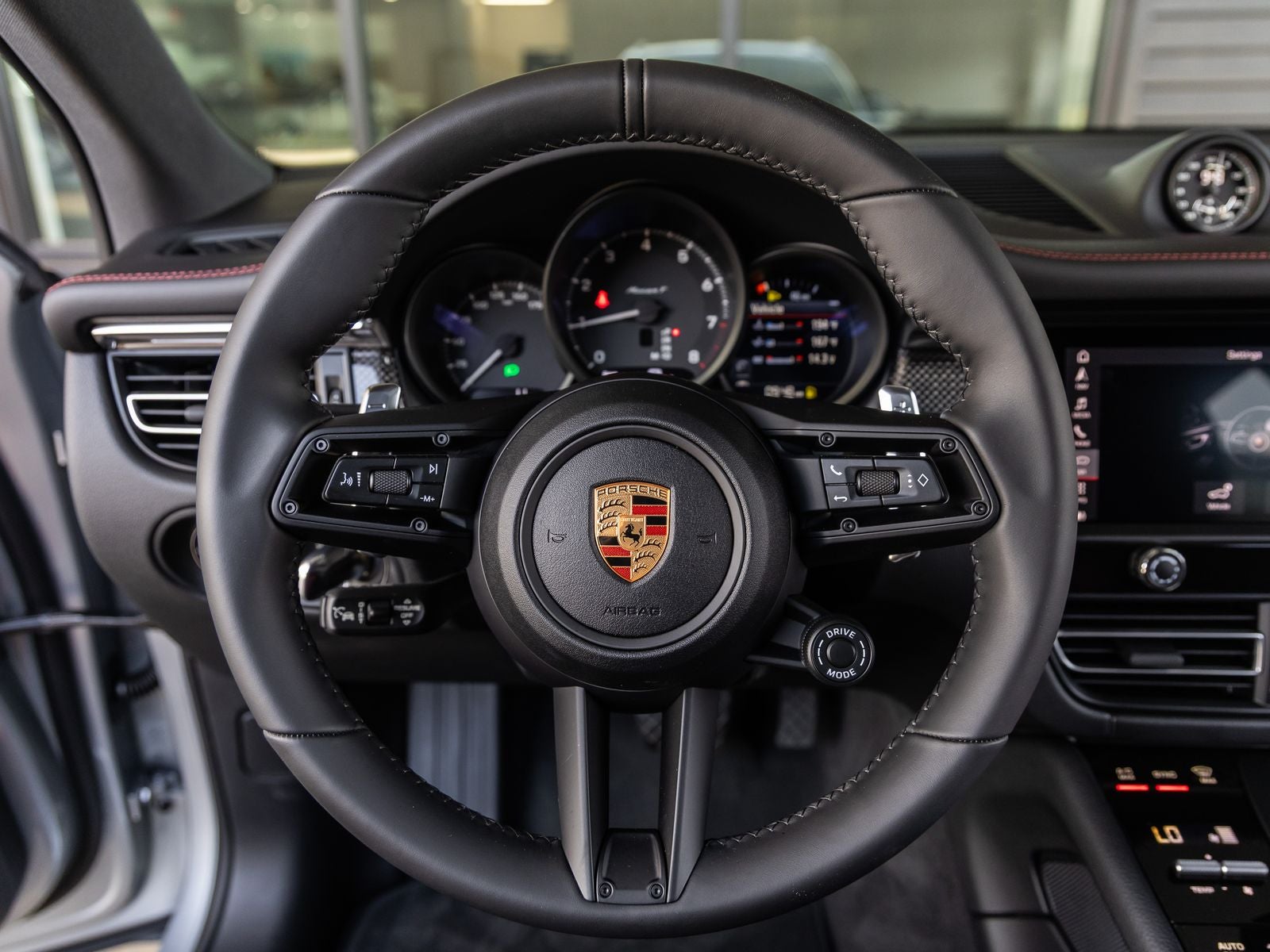 2026 Porsche Macan Macan T