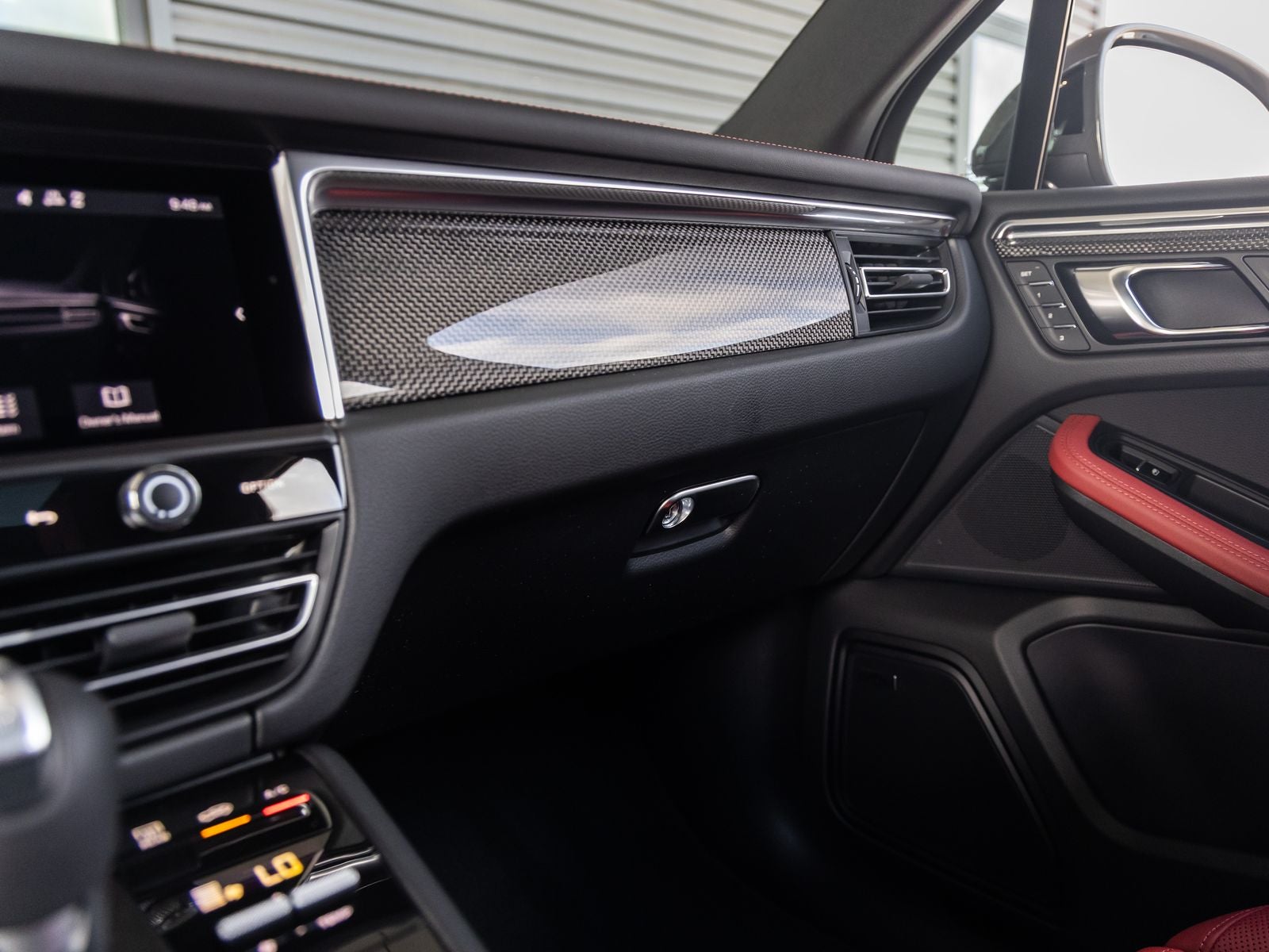 2026 Porsche Macan Macan T