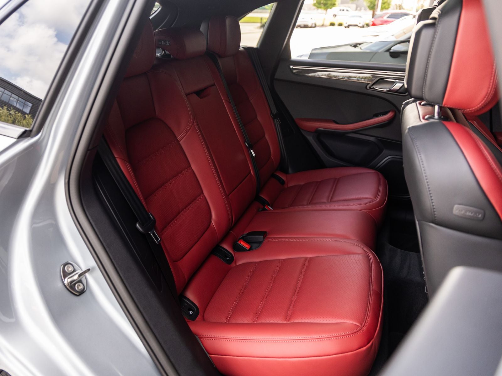 2026 Porsche Macan Macan T