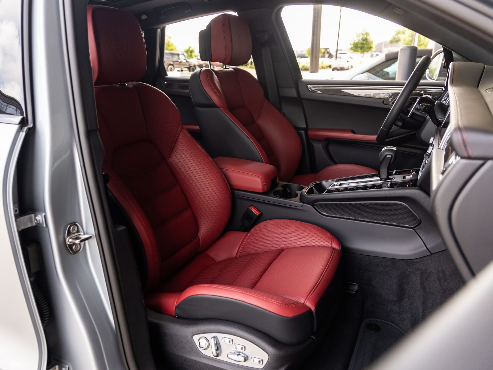2026 Porsche Macan Macan T