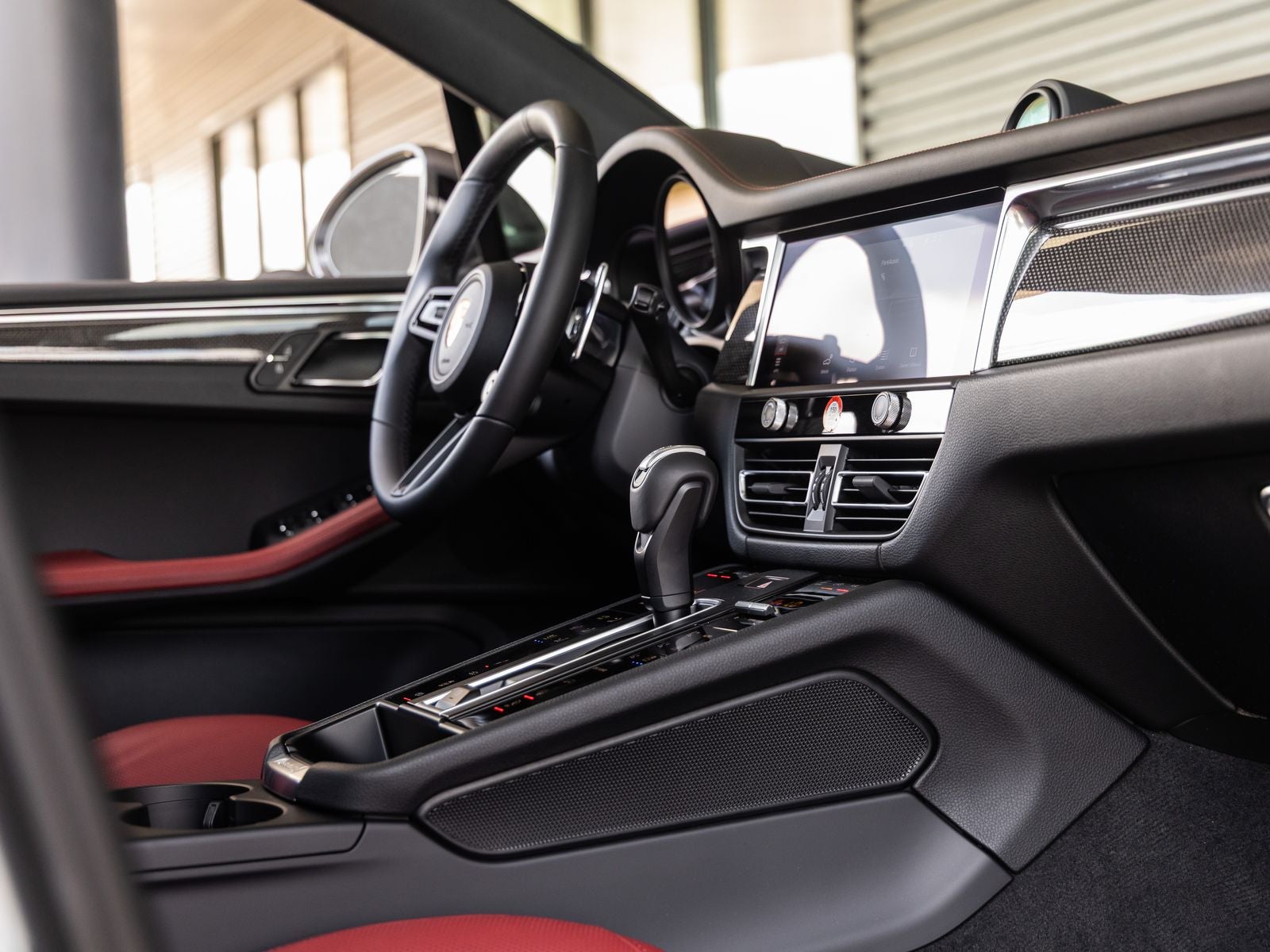 2026 Porsche Macan Macan T