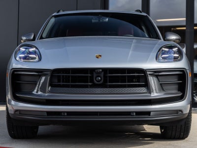 2026 Porsche Macan Macan T