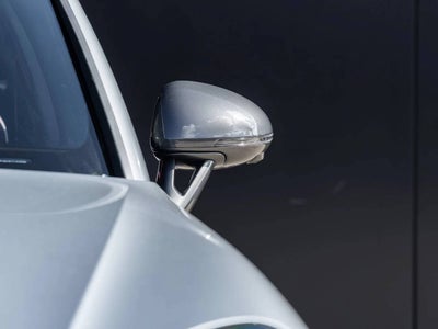 2026 Porsche Macan Macan T