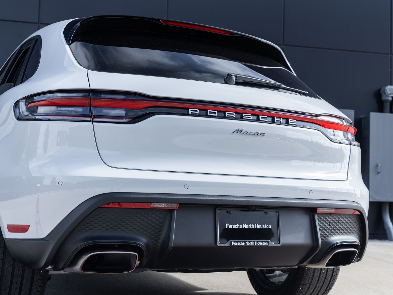 2026 Porsche Macan Macan
