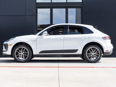 2026 Porsche Macan Macan
