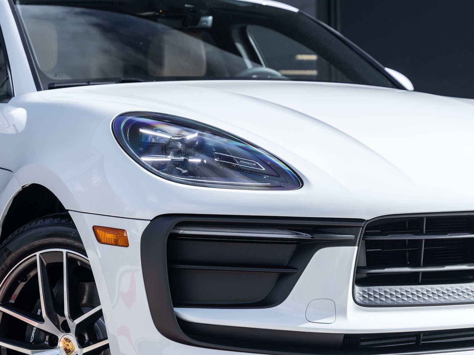 2026 Porsche Macan Macan