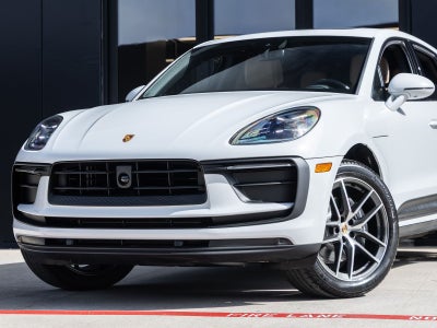 2026 Porsche Macan Macan