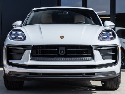 2026 Porsche Macan Macan