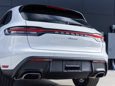 2026 Porsche Macan Macan