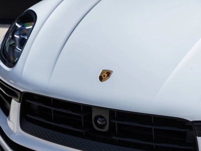 2026 Porsche Macan Macan