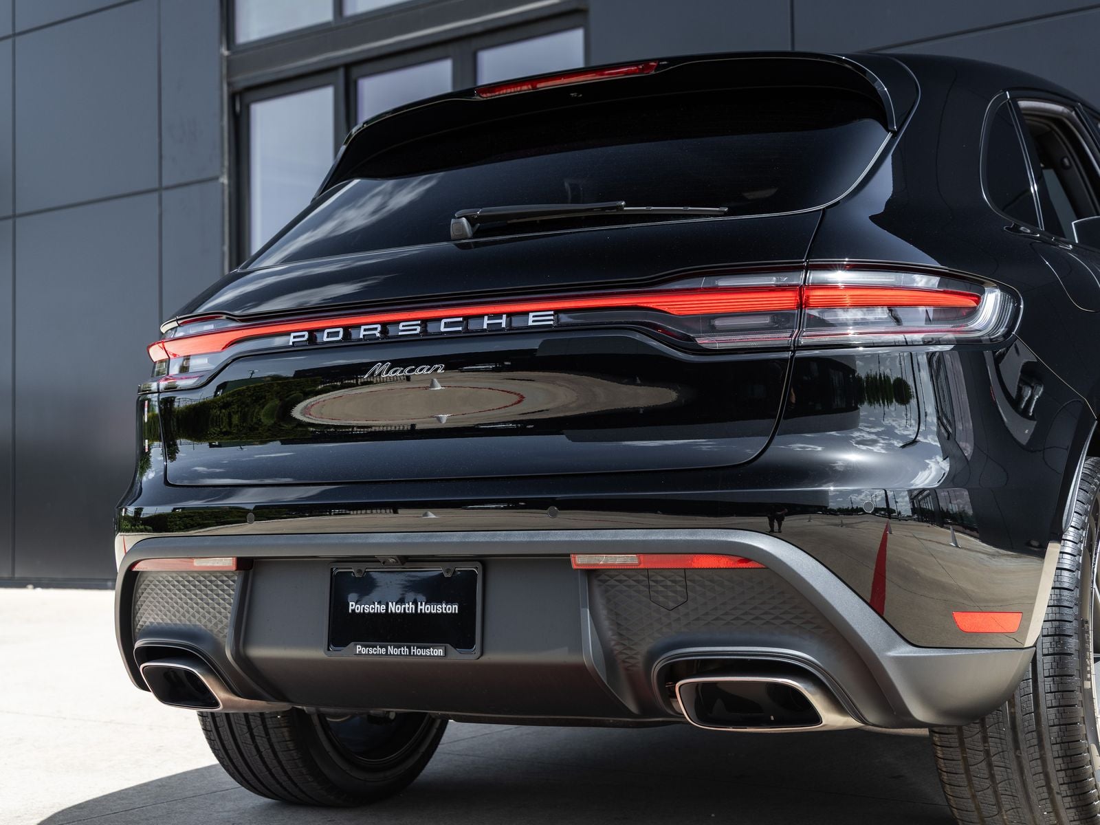 2026 Porsche Macan Macan