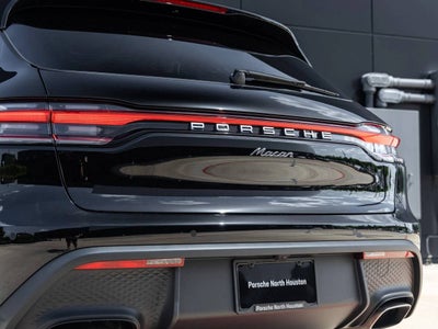 2026 Porsche Macan Macan