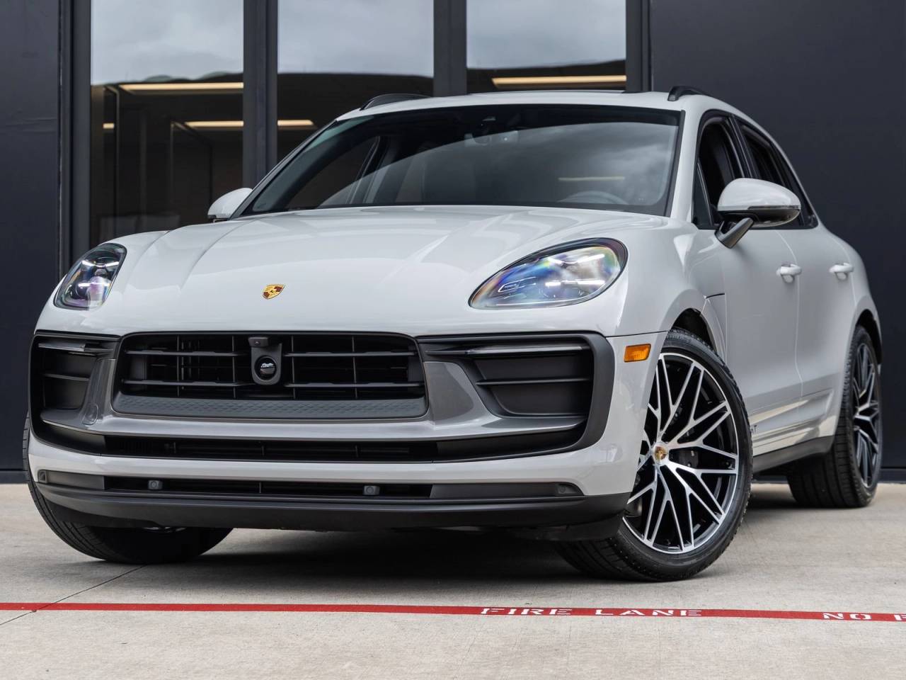 2026 Porsche Macan Macan T
