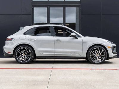 2026 Porsche Macan Macan T