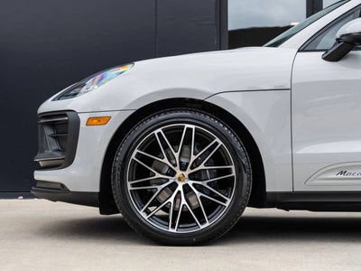 2026 Porsche Macan Macan T