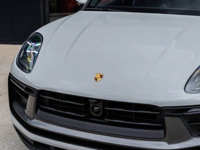 2026 Porsche Macan Macan T