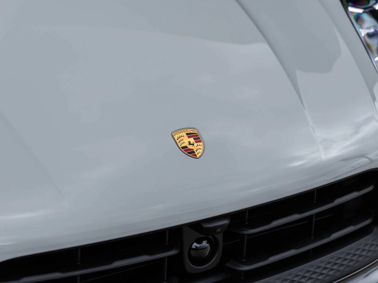 2026 Porsche Macan Macan T