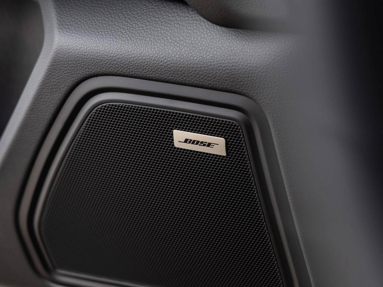 2026 Porsche Macan Macan T