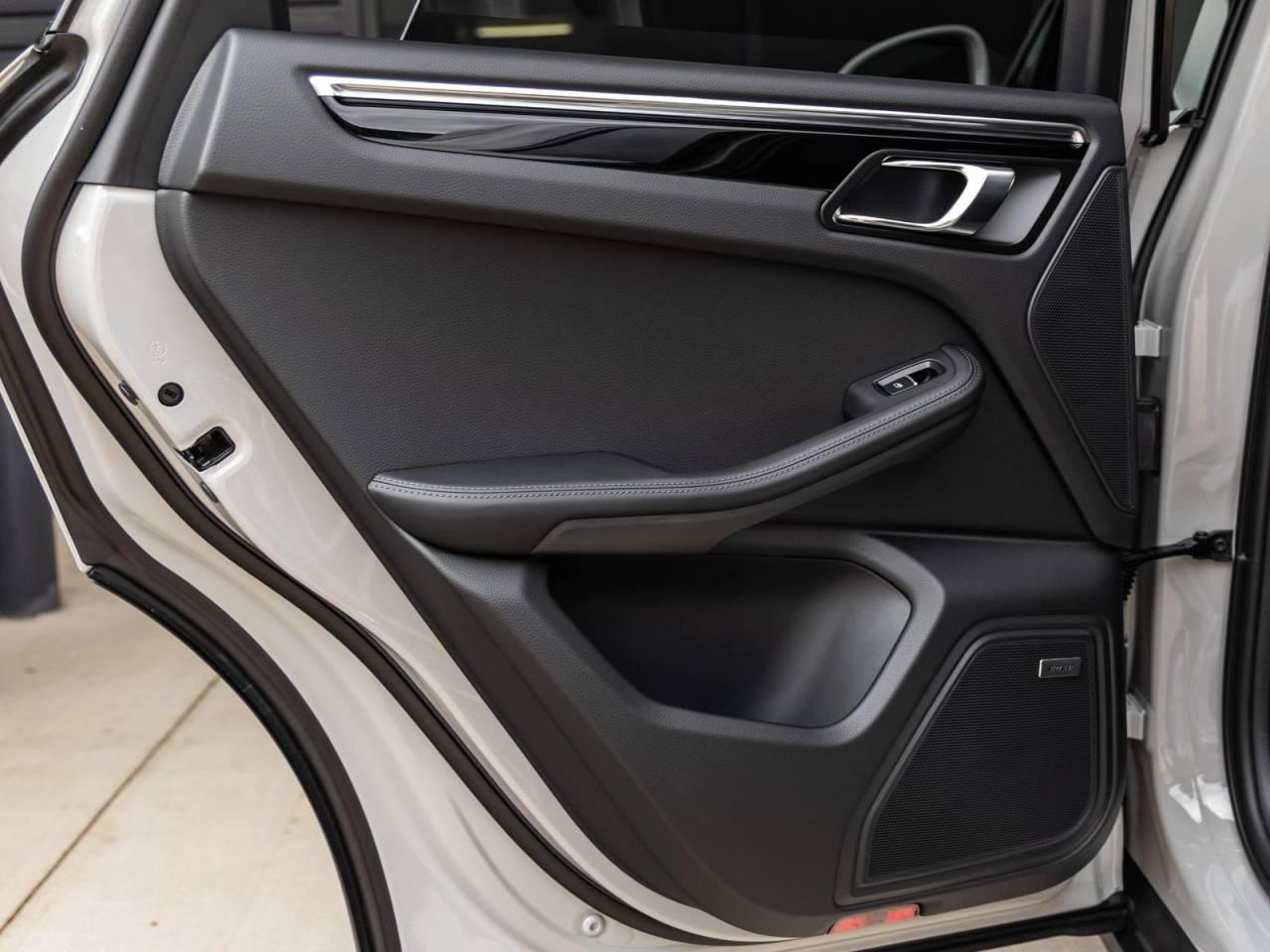 2026 Porsche Macan Macan T