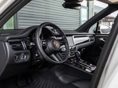 2026 Porsche Macan Macan T