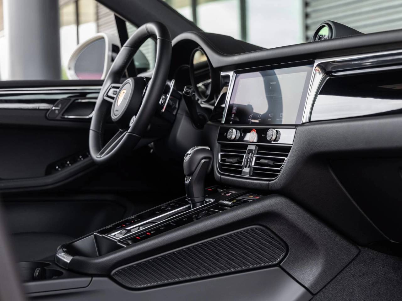 2026 Porsche Macan Macan T