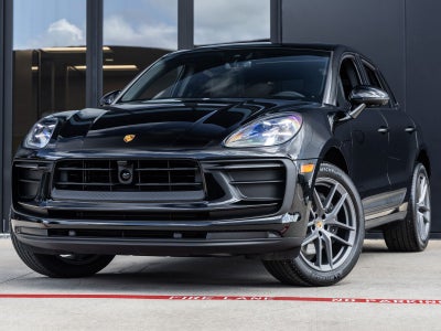 2026 Porsche Macan Macan