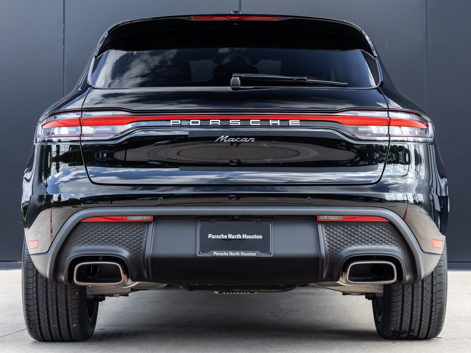 2026 Porsche Macan Macan