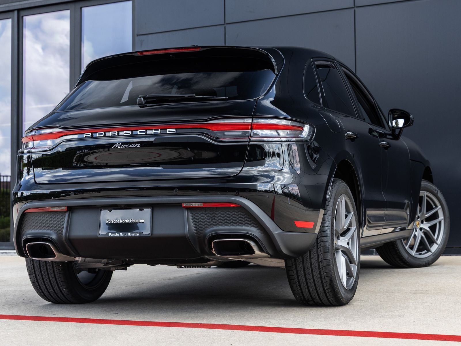 2026 Porsche Macan Macan