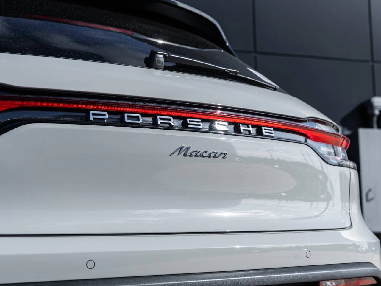 2026 Porsche Macan Macan