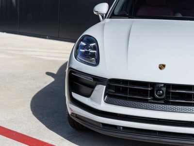 2026 Porsche Macan Macan