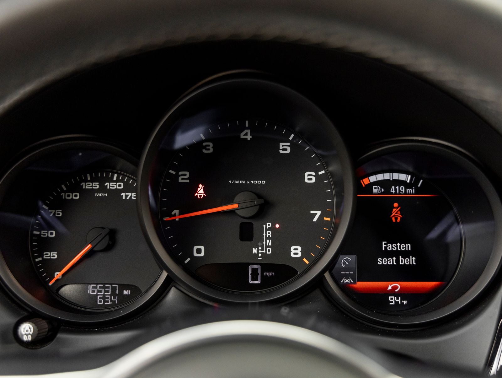 2021 Porsche Macan Macan