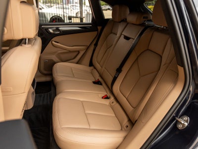 2021 Porsche Macan Macan