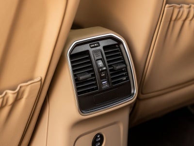 2021 Porsche Macan Macan