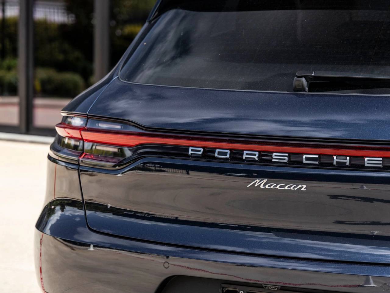 2021 Porsche Macan Macan