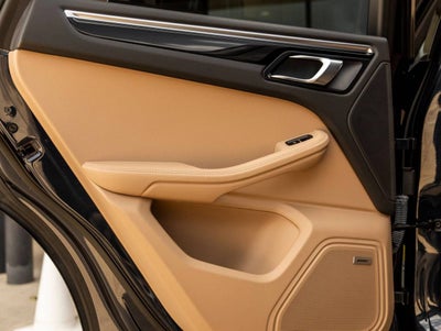 2021 Porsche Macan Macan