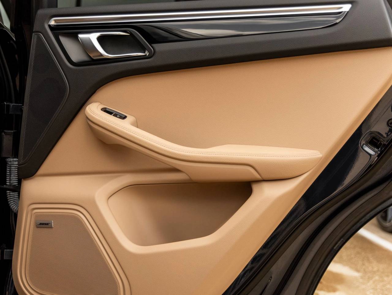 2021 Porsche Macan Macan