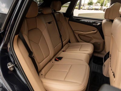 2021 Porsche Macan Macan