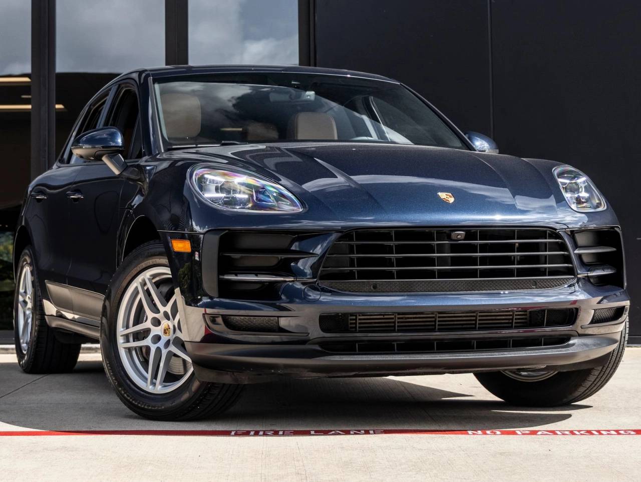 2021 Porsche Macan Macan