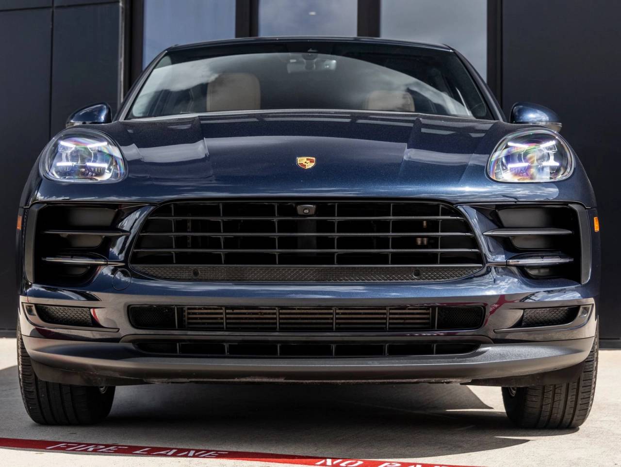 2021 Porsche Macan Macan