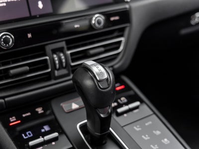 2023 Porsche Macan Macan (MY23)