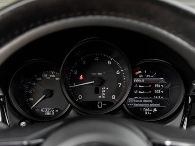 2023 Porsche Macan Macan (MY23)