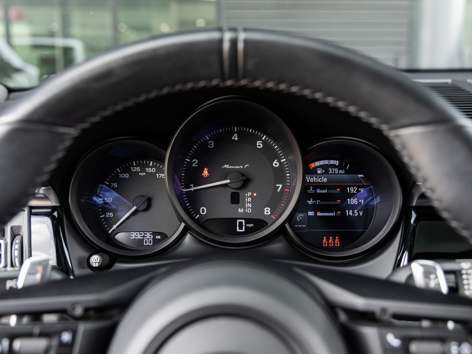 2023 Porsche Macan Macan T (MY23)