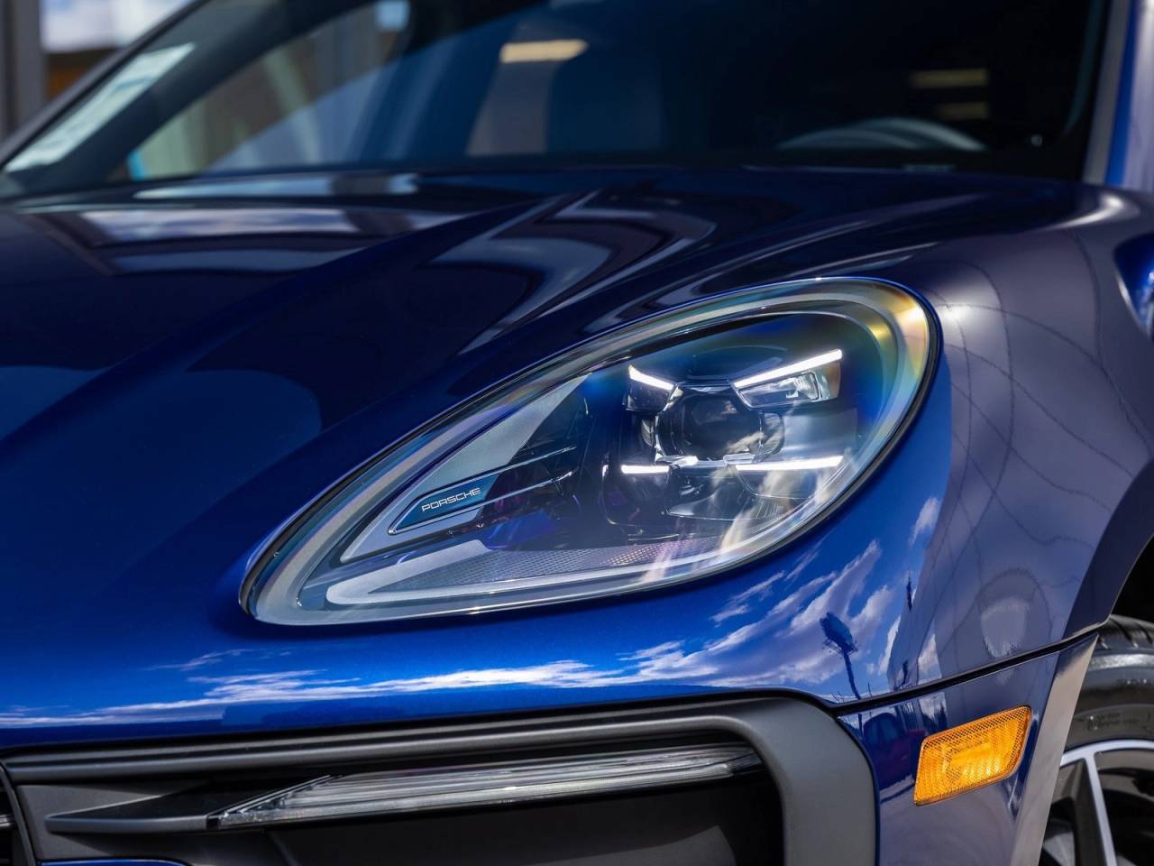 2026 Porsche Macan Macan