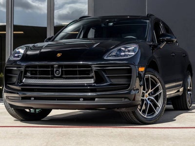 2026 Porsche Macan AWD