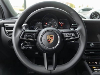2026 Porsche Macan AWD