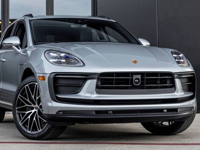 2026 Porsche Macan AWD
