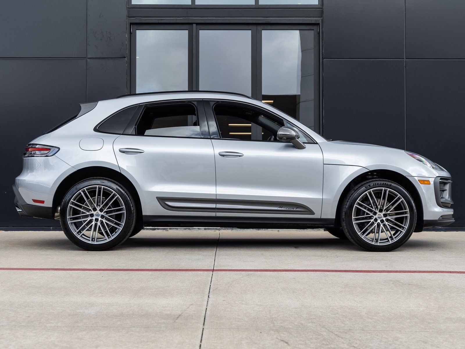 2026 Porsche Macan Macan T