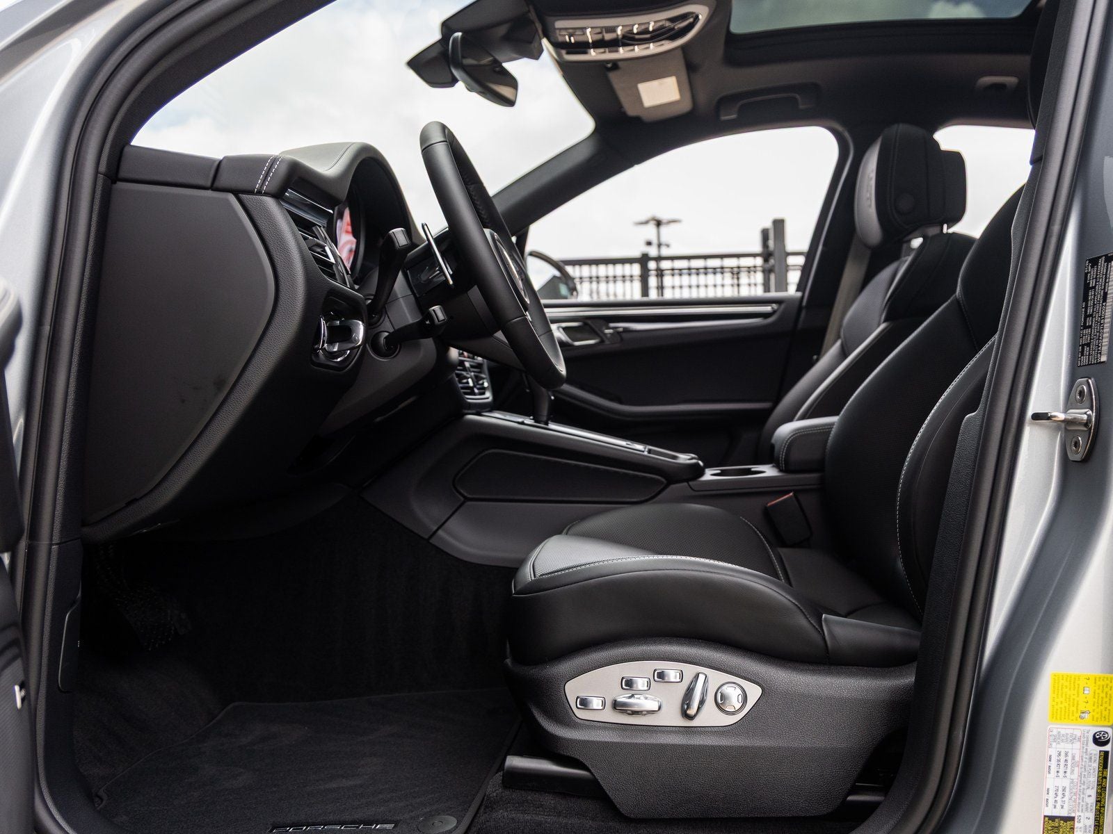 2026 Porsche Macan Macan T