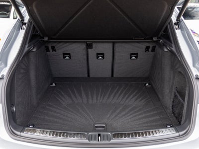 2026 Porsche Macan Macan T